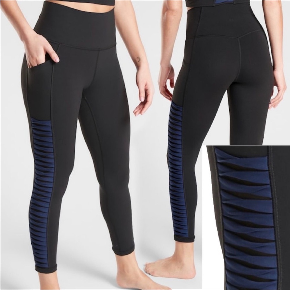 NWT Athleta Salutation Stash 7/8 Tights - size S